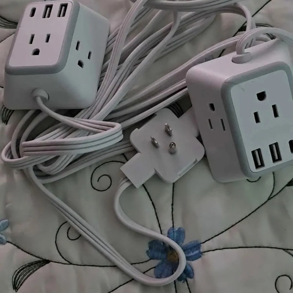 Extensión eléctrica con clavija plana y puertos USB