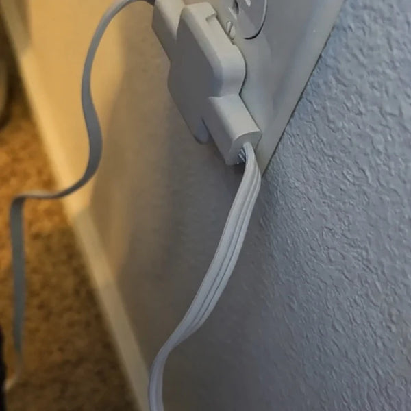 Extensión eléctrica con clavija plana y puertos USB