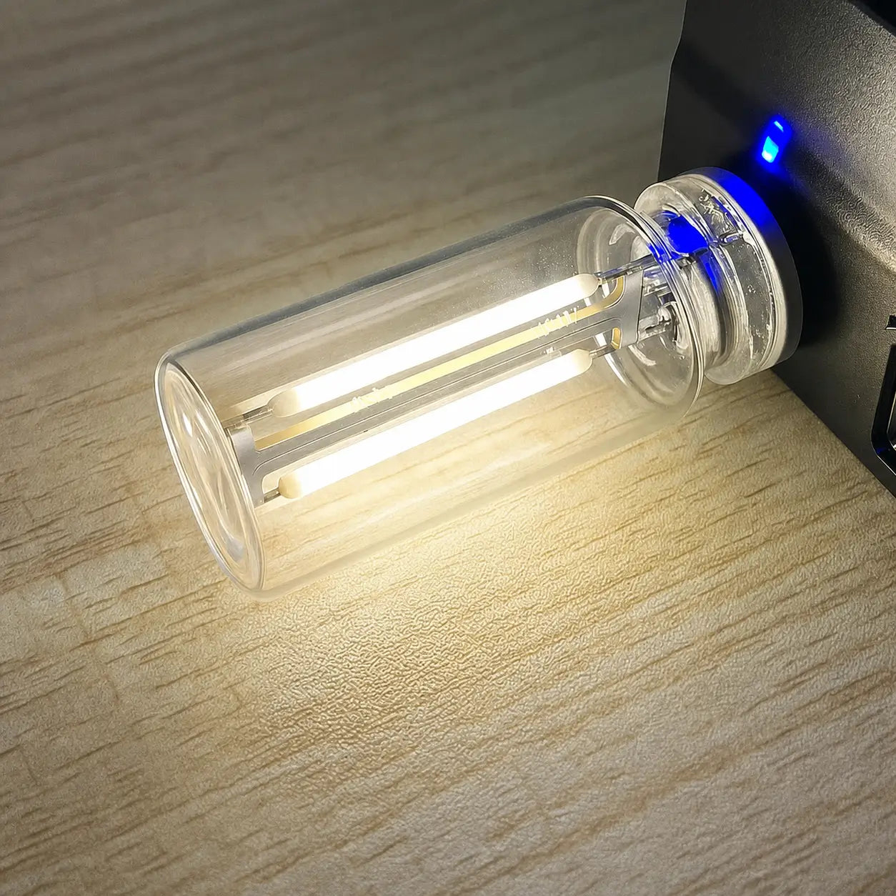 Lámpara LED USB táctil regulable con doble filamento para ambiente decorativo en auto, recámara o escritorio de noche y lectura suave