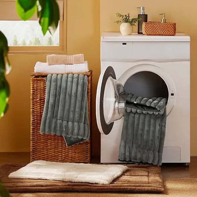 Cama Térmica Autocalentable para Mascota, Tapete Térmico para Perros y Gatos sin Electricidad, Almohadilla Suave Lavable Antideslizante para Interior y Exterior, Calentador de Pies para Escritorio