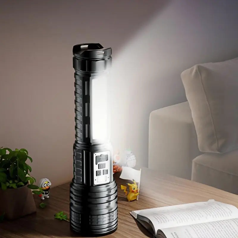 Linterna LED Recargable de Alta Potencia, Lámpara de Mano Multifuncional con Zoom y Luces Laterales para Camping, Pesca y Emergencias, Equipo Táctico Portátil Super Brillante