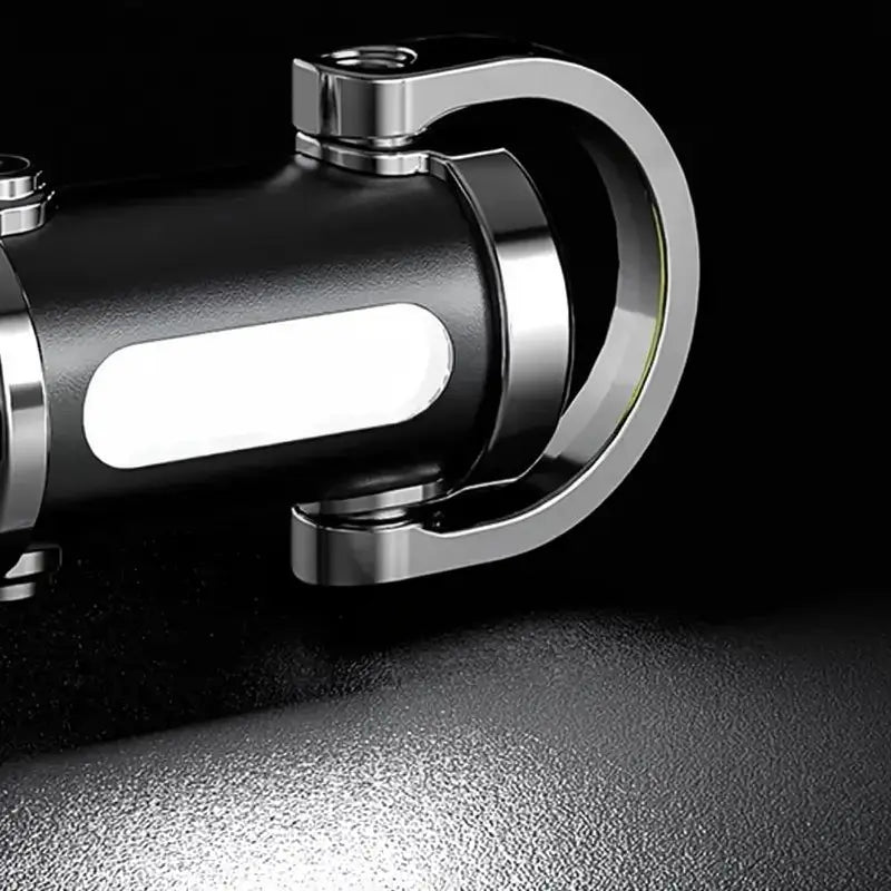 Mini Linterna LED para Llavero Recargable USB-C con Gancho, Lámpara Compacta de 200 Lúmenes Súper Brillante, Linterna de Emergencia para Camping, Senderismo, Hogar y Apagones - Iluminación Portátil y Duradera